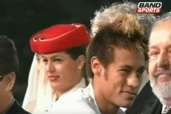  הקריצה של ניימאר