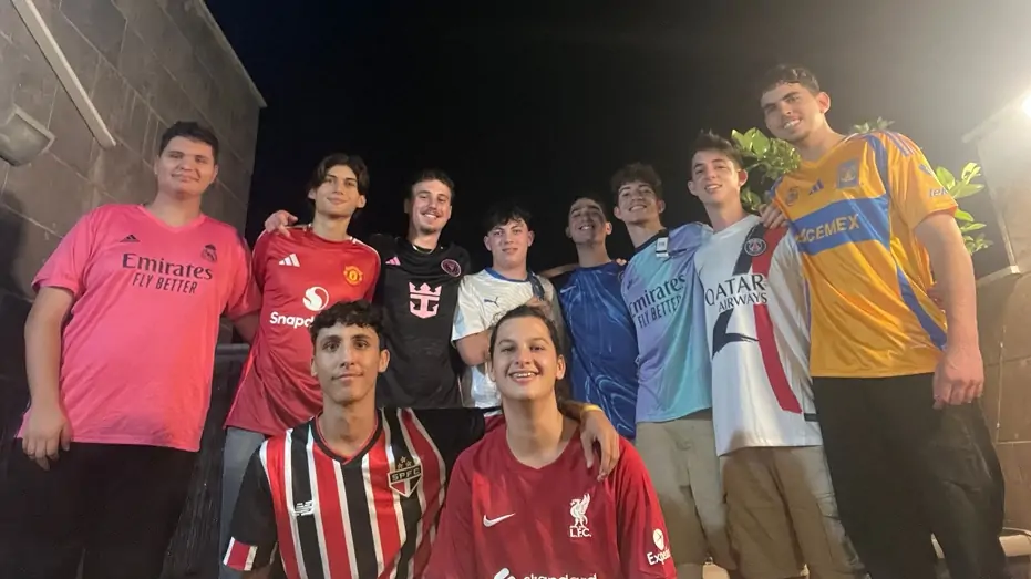 חולצת מיסטרי כדורגל גרסת שחקן